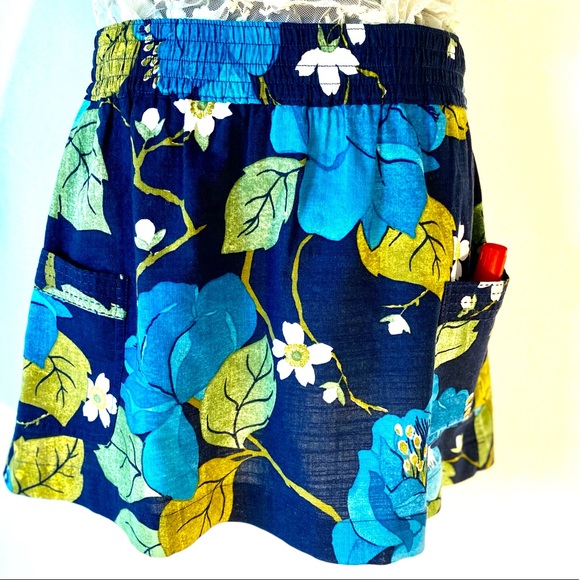 Abercrombie & Fitch Floral Skirt 100% Cotton Lined Two Front Pockets - Picture 4 of 5